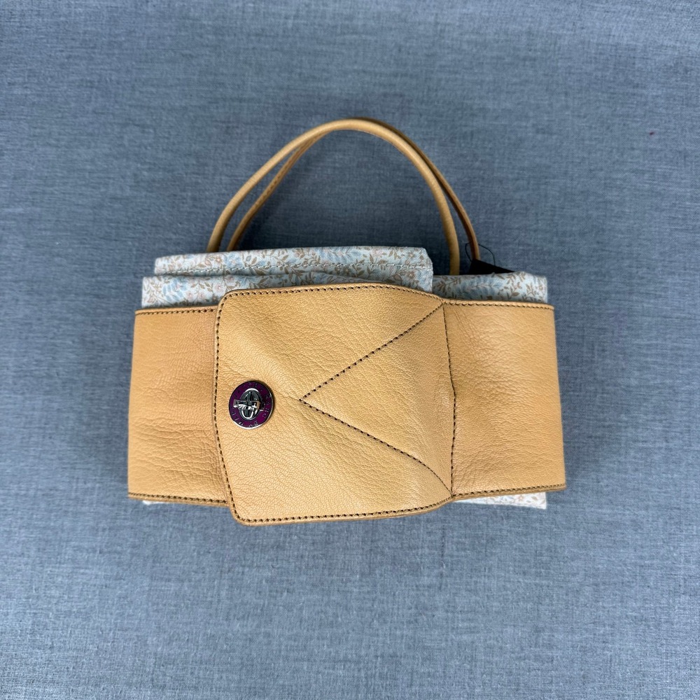 Marc by Marc Jacobs Lock It Pocket Tote Whitecap Grey Multi Canvas Leather NWT - Picture 10 of 14